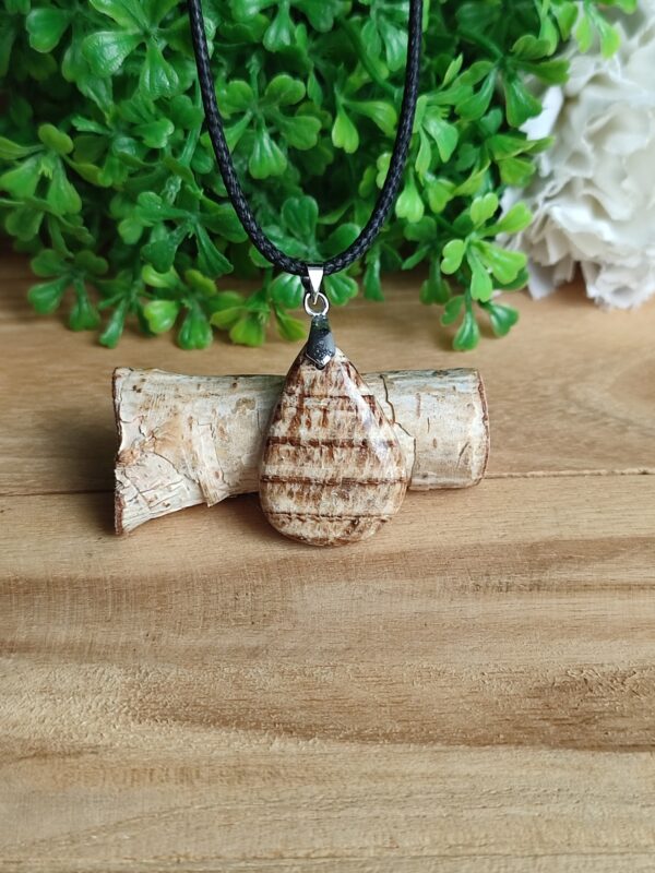 Pendentifs en aragonite  - Plusieurs modèles au choix – Image 4