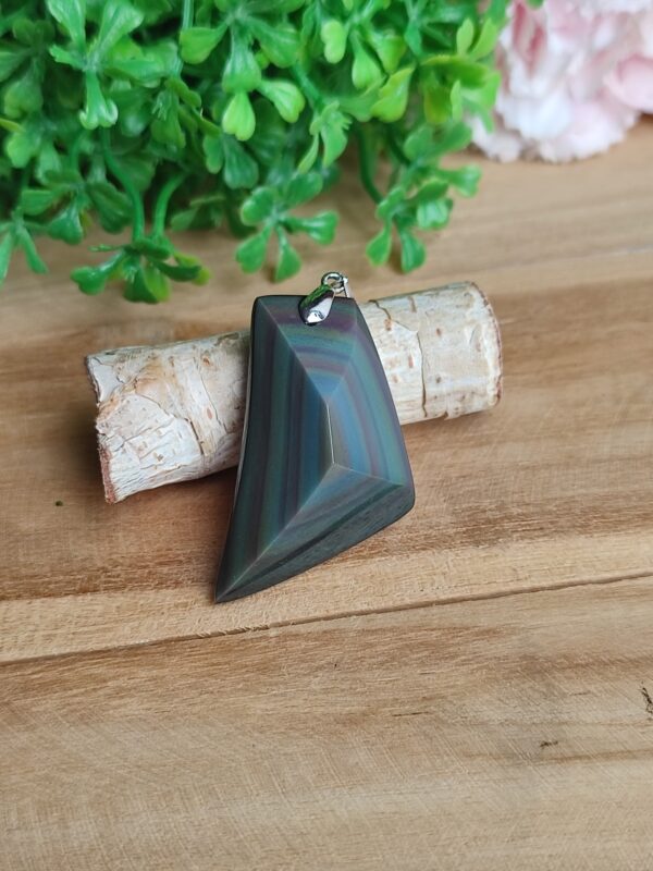 pendentif-obsidienne-arc-en-ciel