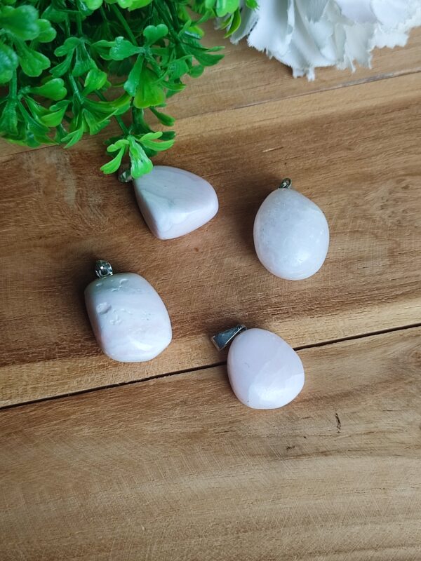pendentif-manganocalcite-perou-pierre-roulee