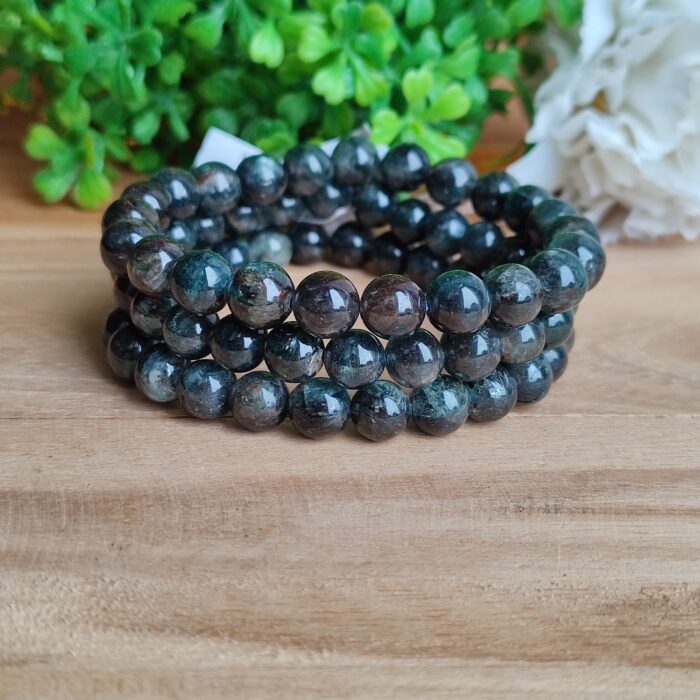 bracelet-cyanite-verte-noire