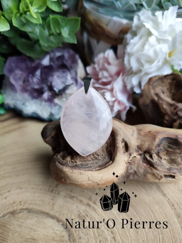 pendentif-pierre-plate-forme-libre-quartz-rose-1