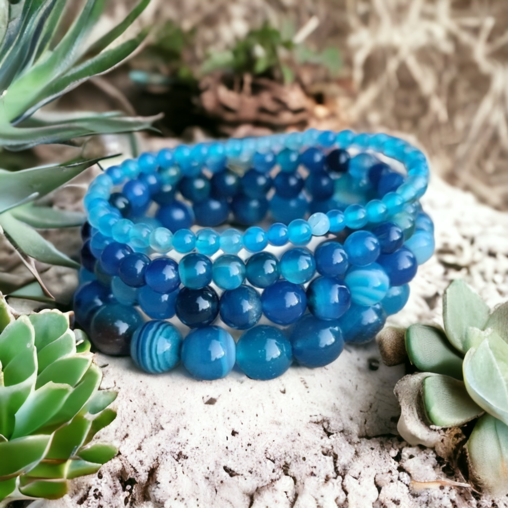 Bracelets en perles naturelles teintées