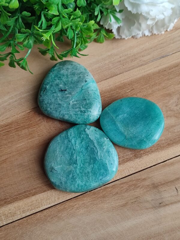 galet-pierre-plate-amazonite