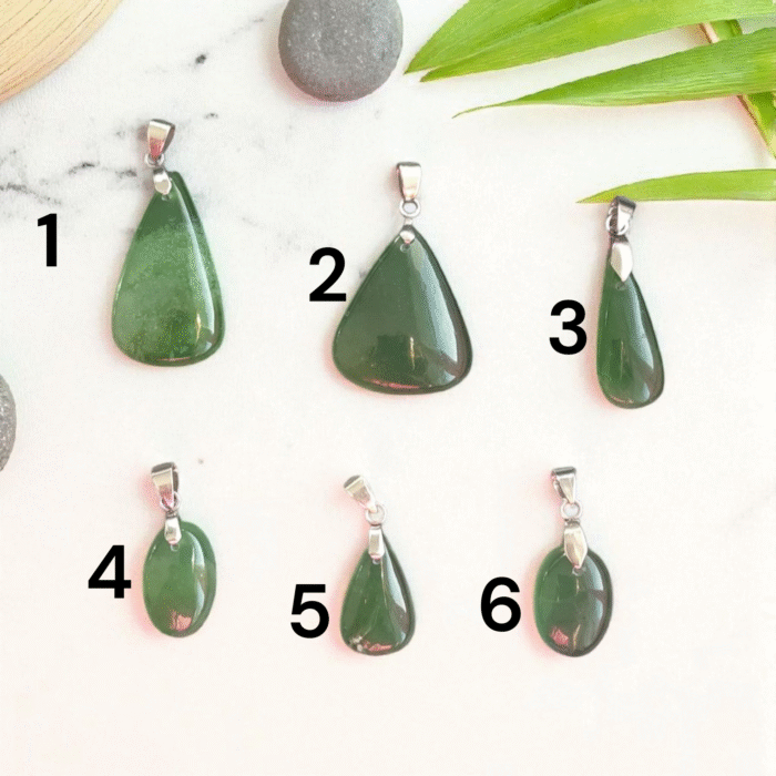 💚 Pendentif Jade Néphrite du Canada – Qualité AA – 6 Modèles au Choix