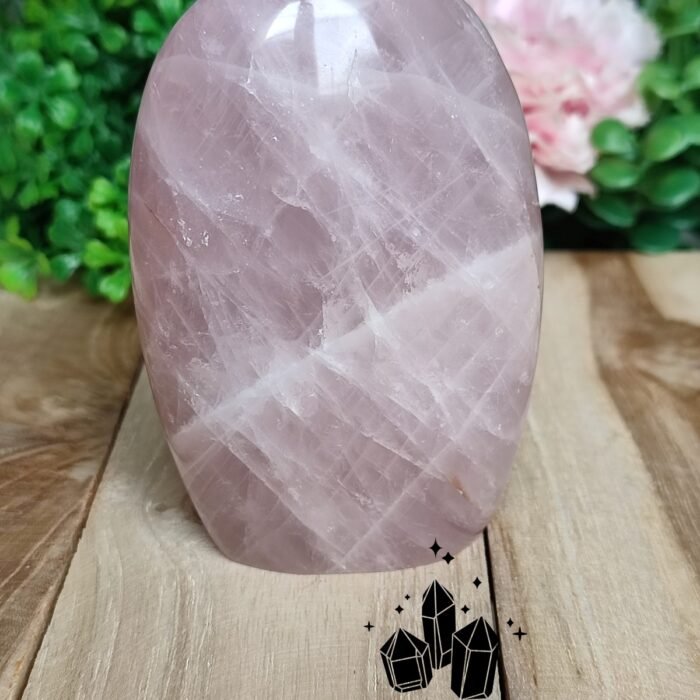 bloc-forme-libre-quartz-rose