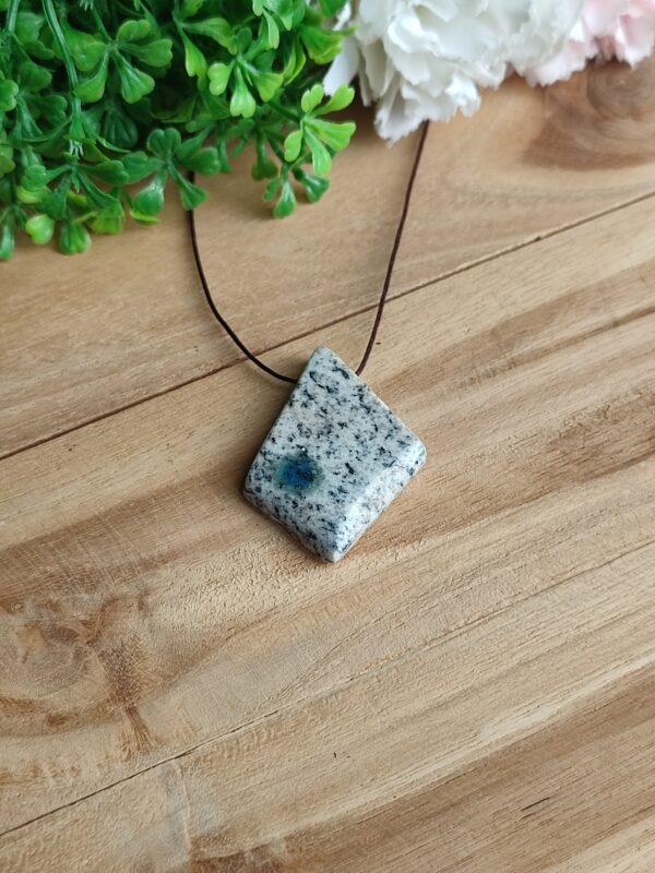 Pendentif en jaspe k2 pierre percée - Granit à azurite – Image 2