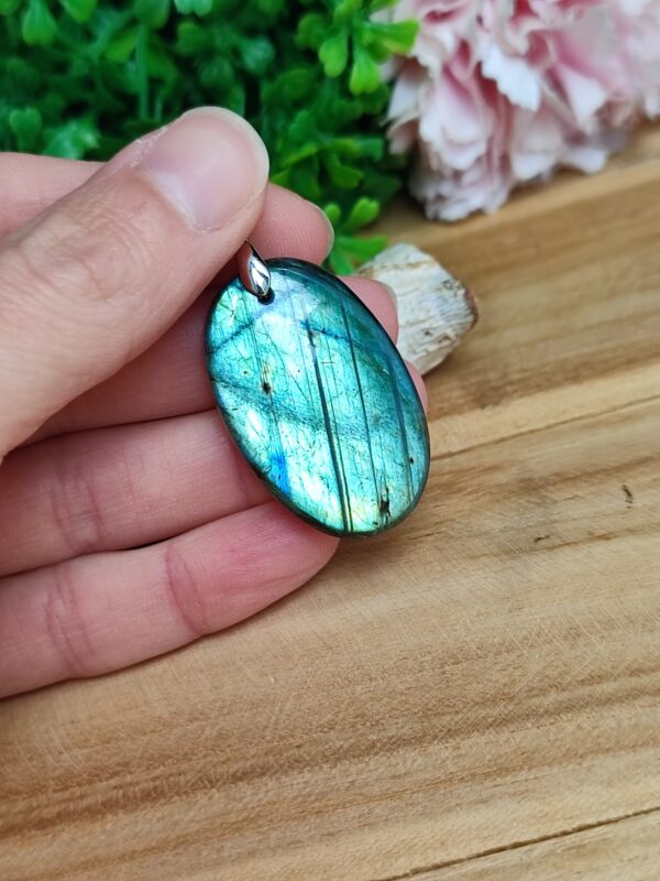 Pendentifs en labradorite au choix