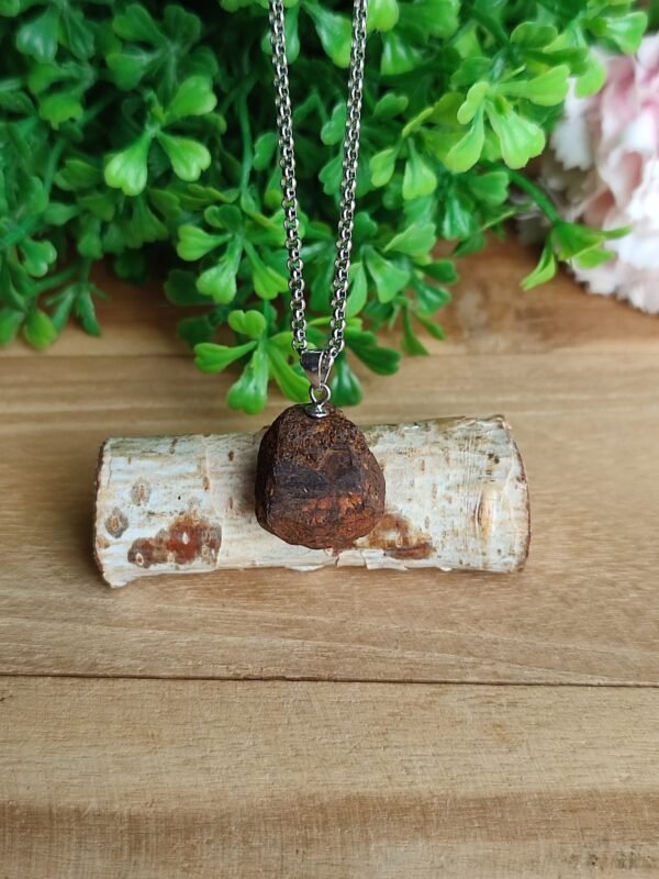 ⚒️ Pendentif Goethite à Pyrite – Attache Argent 925 (1,5 cm)