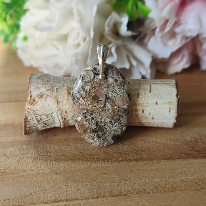 Pendentif en agate turitelle naturelle avec monture argent 925